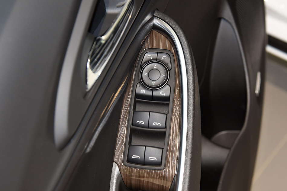 2019 Redline 550T Զǰ οռ