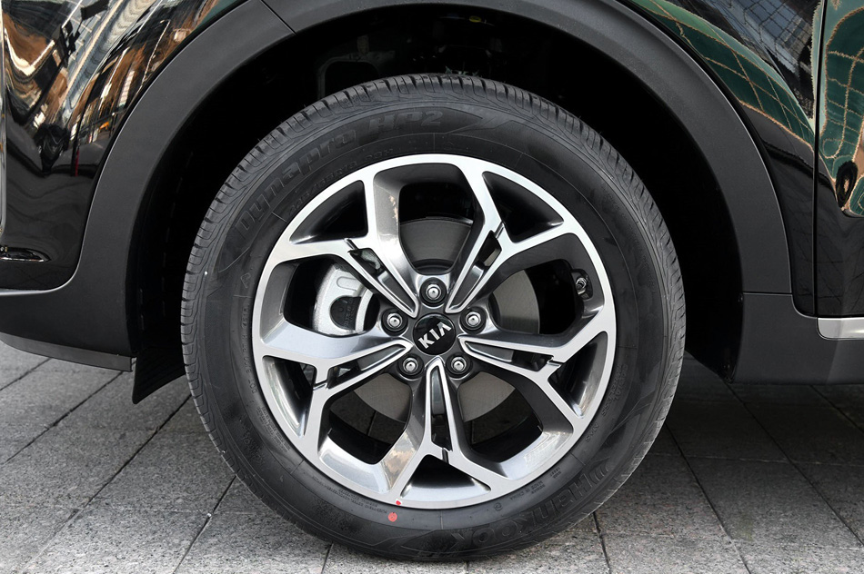 2019款 1.6T 自动四驱豪华 细节