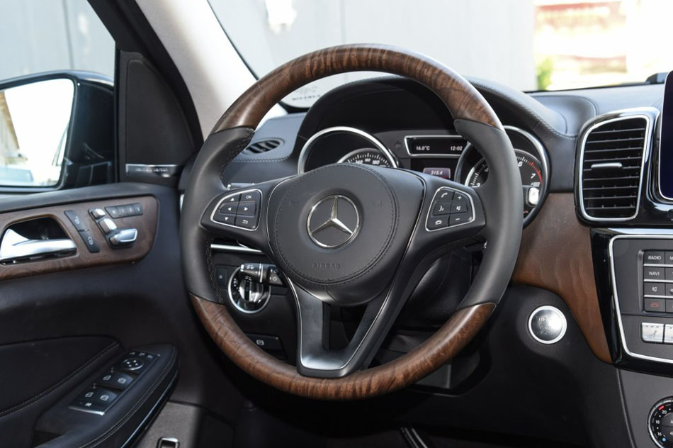 2016款 GLS 500 4MATIC 内饰