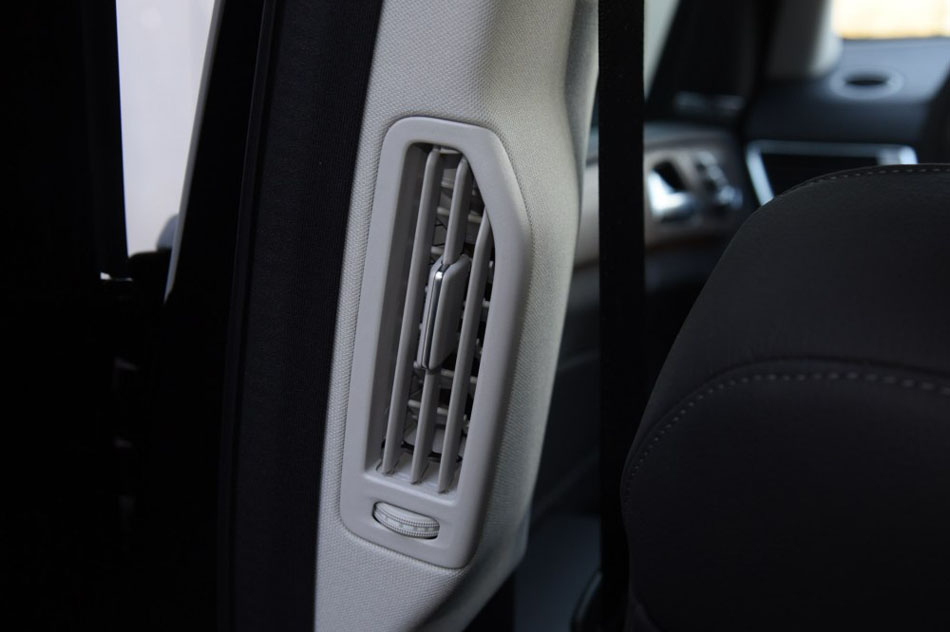 2016款 GLS 500 4MATIC 座椅空间