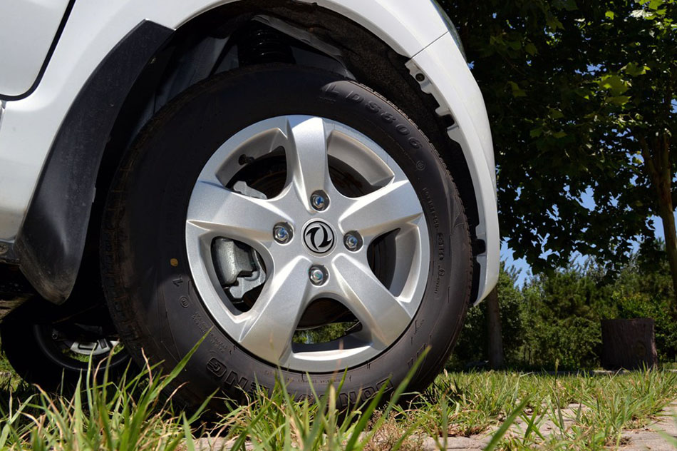 2014款 1.5L手动舒适型DK15-02 细节