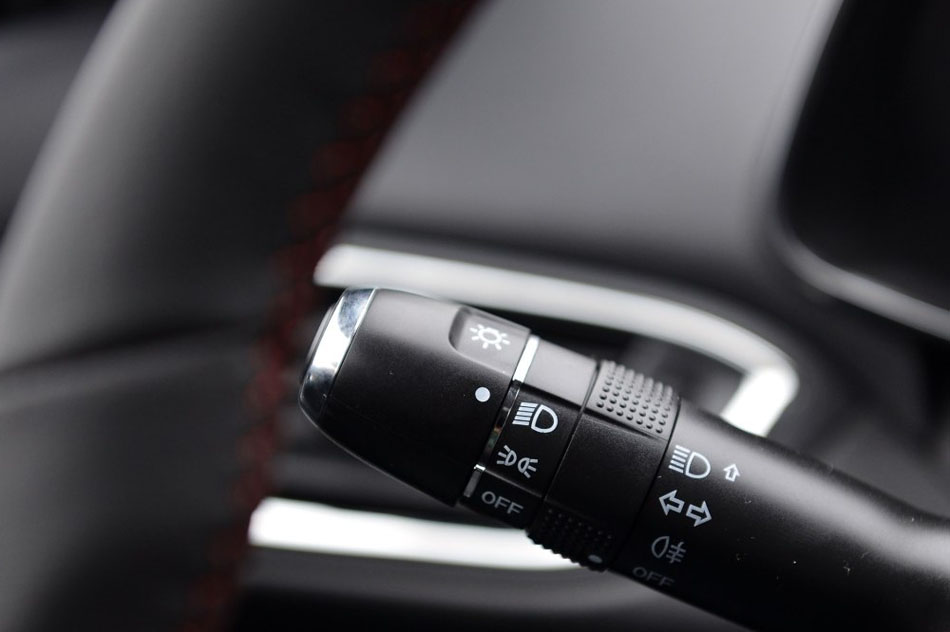 2016款 1.5L 手动领臻版 内饰