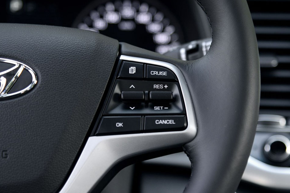 2016款 1.6L 自动智炫·旗舰型 内饰