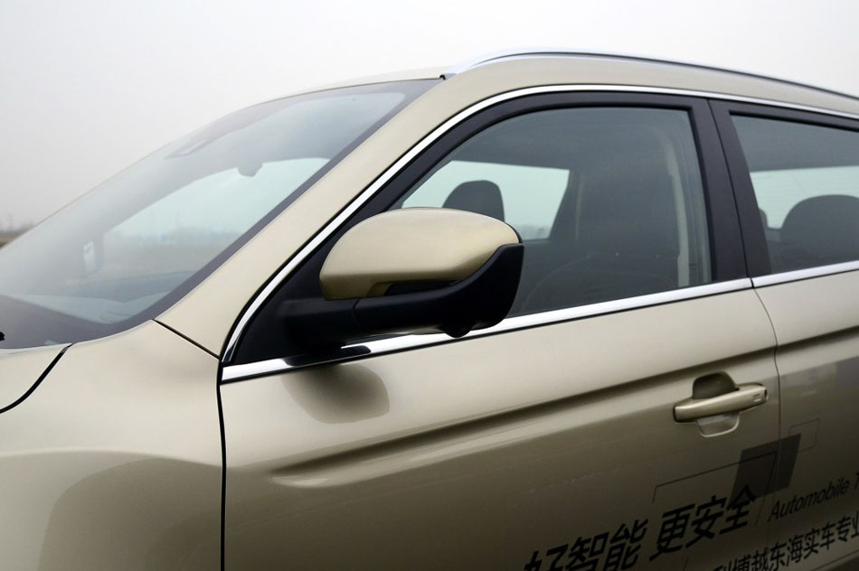 2016款 1.8TD 自动四驱智尊型 细节