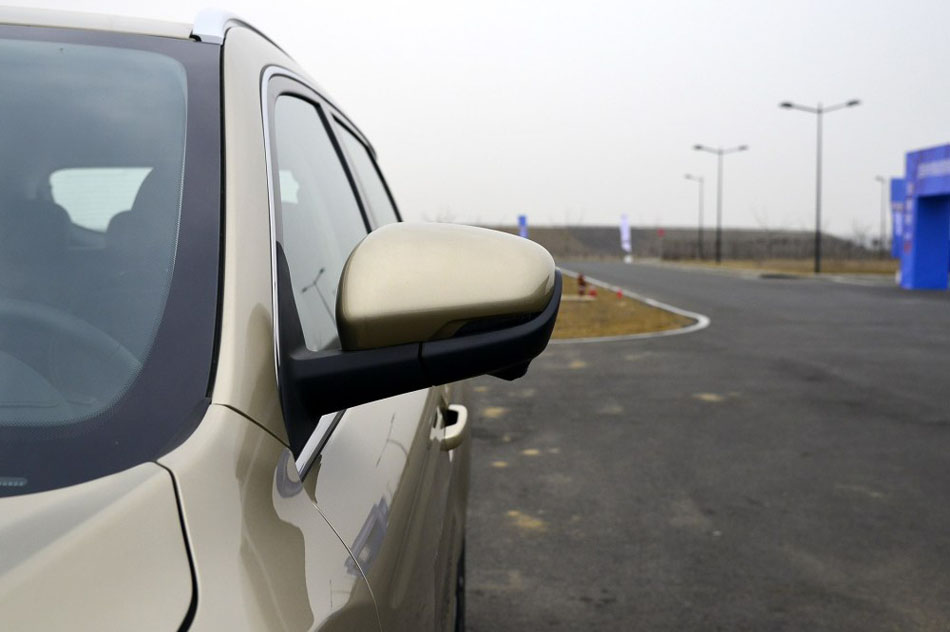 2016款 1.8TD 自动四驱智尊型 细节