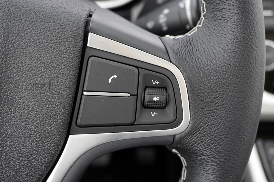 2018款 1.8TD 手动两驱智雅型 内饰