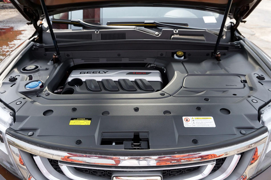 2018款 1.8TD 手动两驱智雅型 引擎底盘