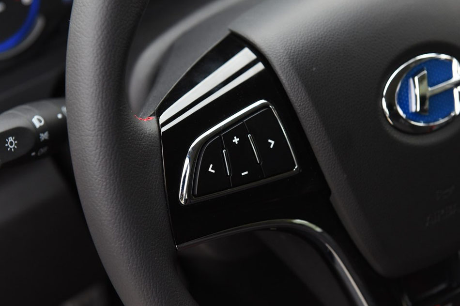 2016款 1.5L 手动乐慧版 内饰