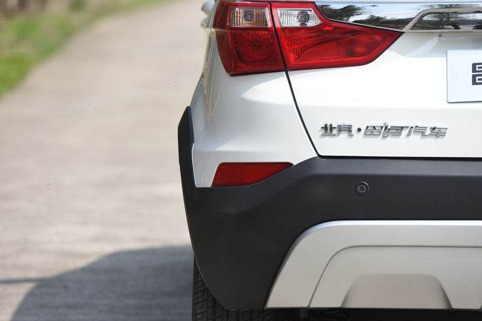 2016款 1.5L 手动乐慧版 细节