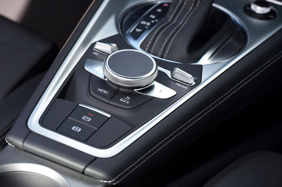 2016款 TTS Coupe 2.0TFSI quattro 内饰