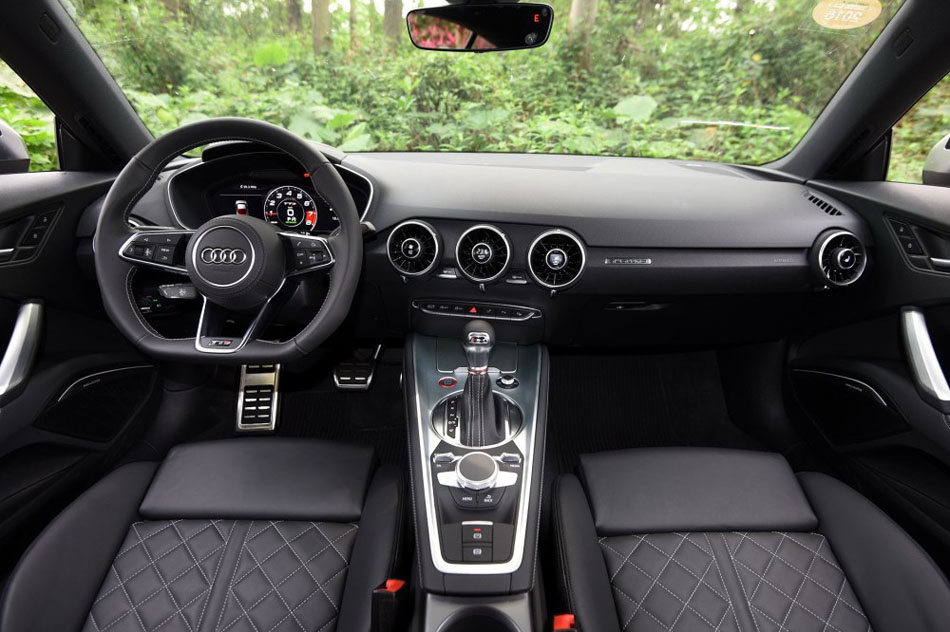 2016款 TTS Coupe 2.0TFSI quattro 内饰