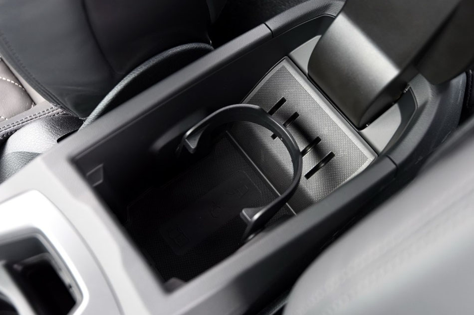 2016款 TTS Coupe 2.0TFSI quattro 座椅空间