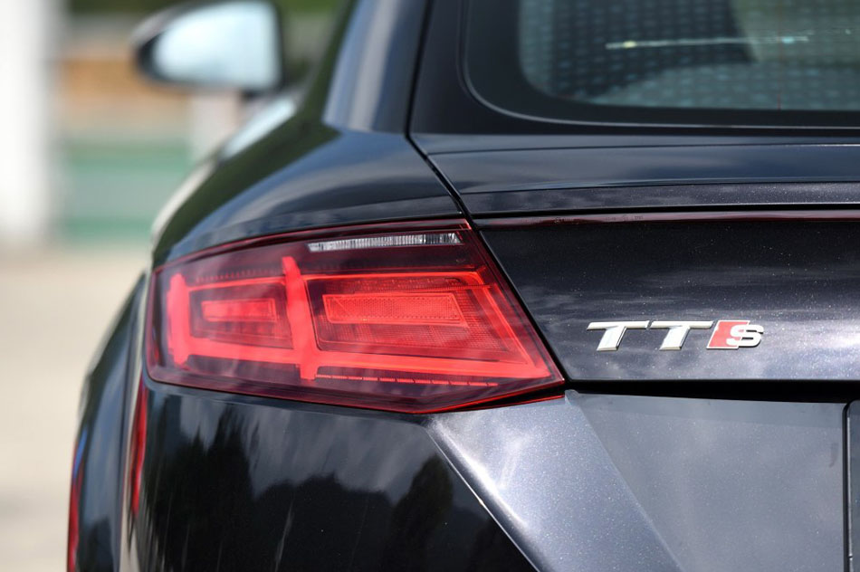 2016款 TTS Coupe 2.0TFSI quattro 细节