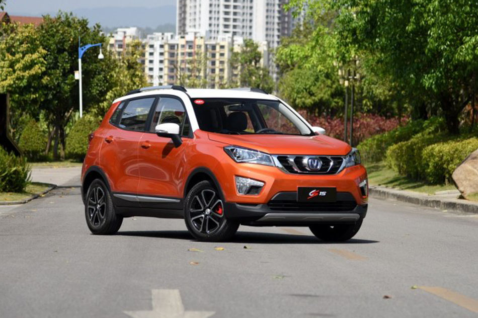 2016款 1.5L 手动尊贵版 外观