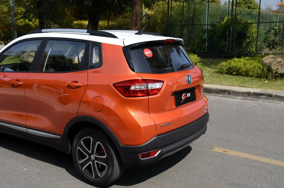 2016款 1.5L 手动尊贵版 细节