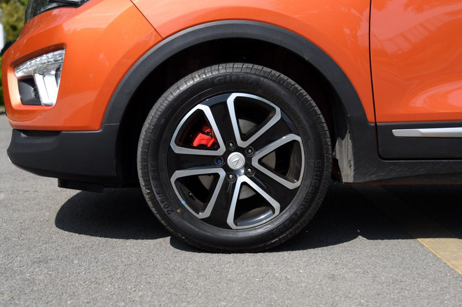 2016款 1.5L 手动尊贵版 细节