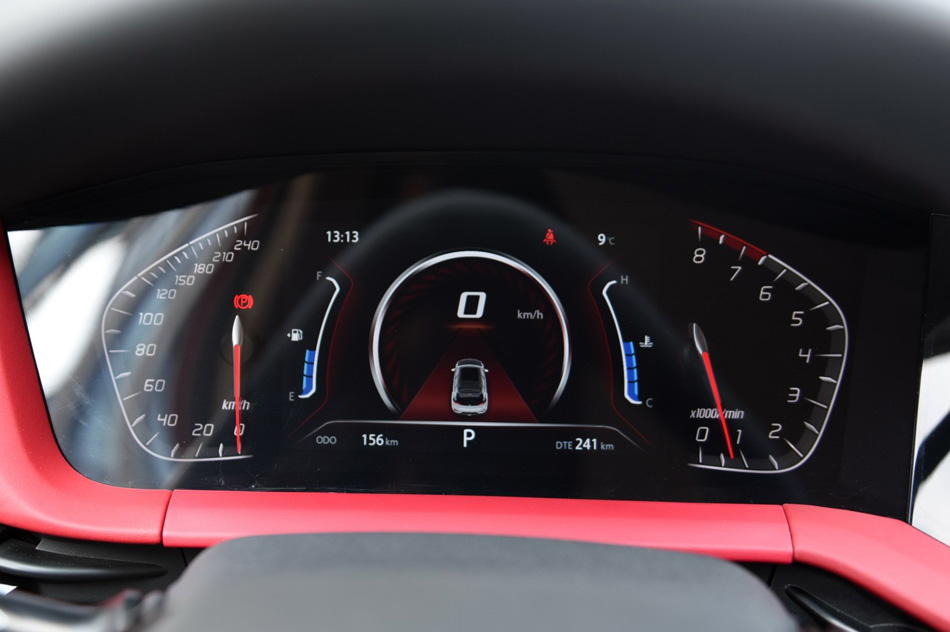 2019款 1.5L 自动旗舰型 内饰