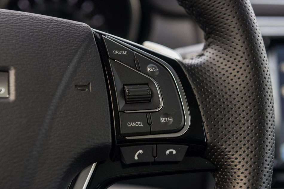 2016款 1.5T 自动两驱精英型 内饰