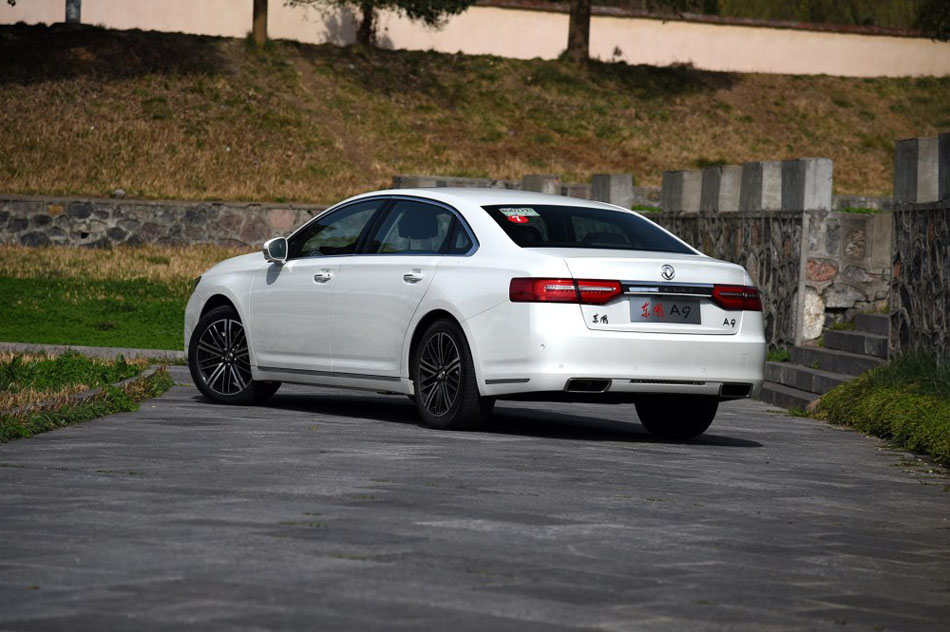 2016款 1.8T 旗舰型 外观