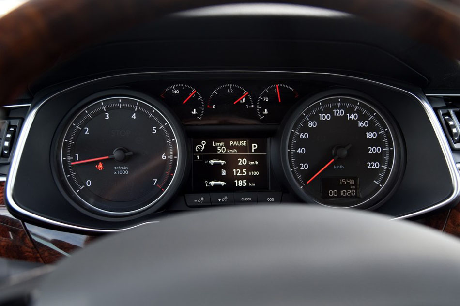 2016款 1.8T 旗舰型 内饰