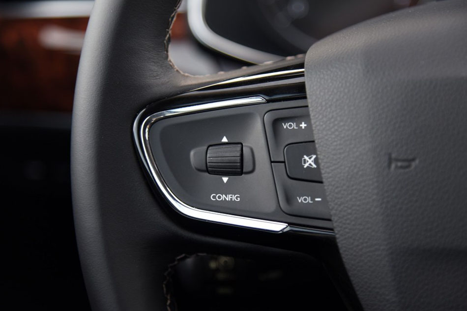 2016款 1.8T 旗舰型 内饰