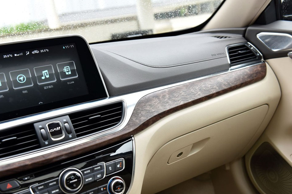 2016款 320T 至尊版 内饰