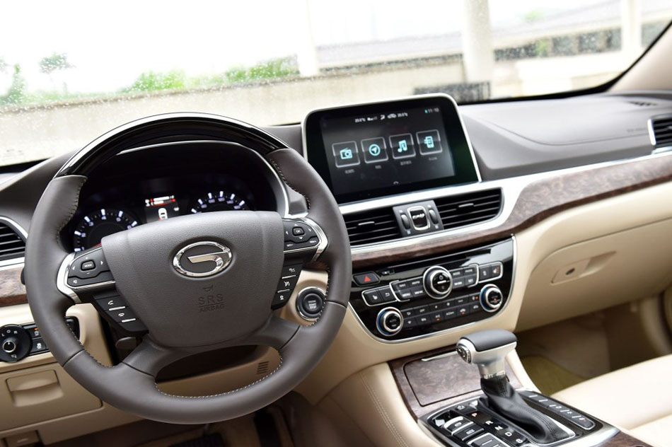 2016款 320T 至尊版 内饰