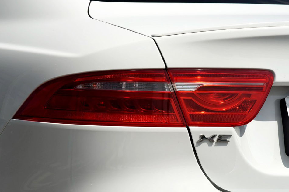 2017 2.0T 200PS R-Sport ϸ