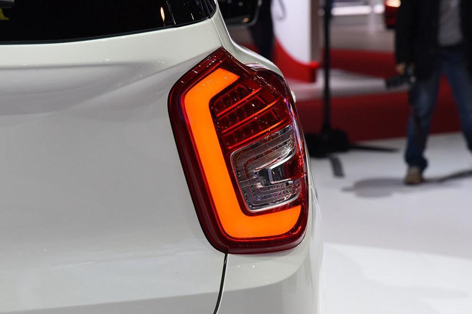 2016款 1.6L 四驱自动豪华版 细节