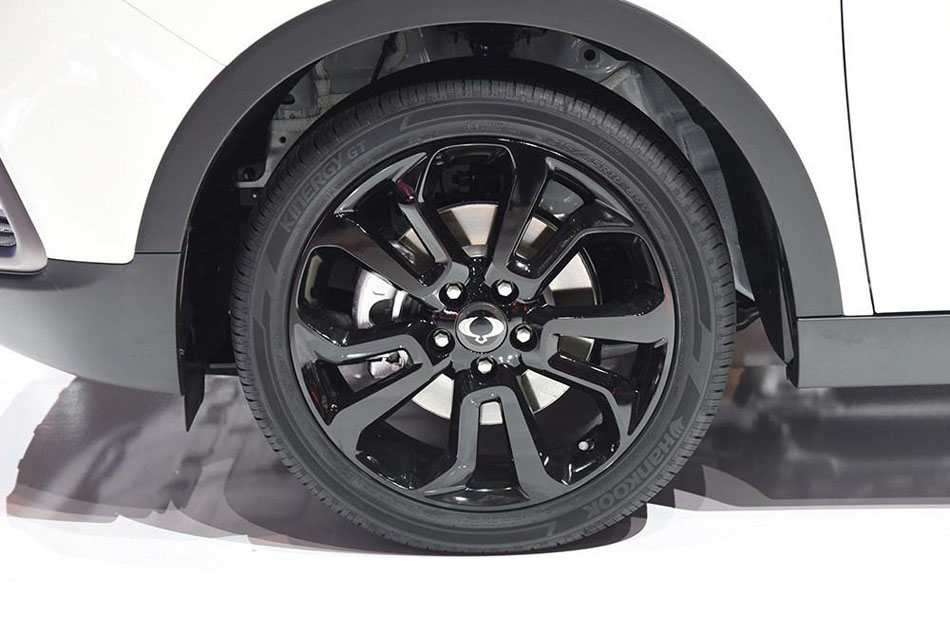 2016款 1.6L 四驱自动豪华版 细节