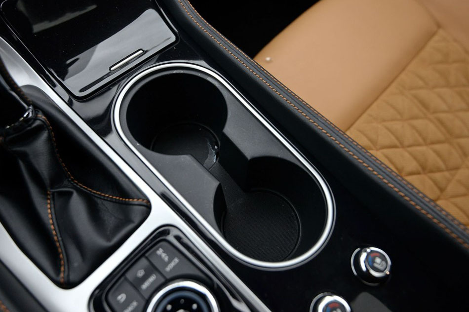 2016款 2.5L XV 至尊版 内饰