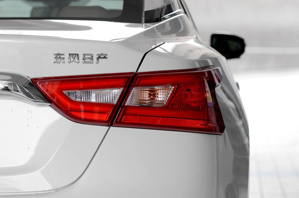 2016款 2.5L XV 至尊版 细节