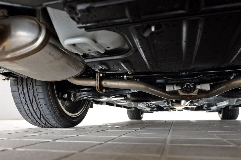 2016款 2.5L XV 至尊版 引擎底盘