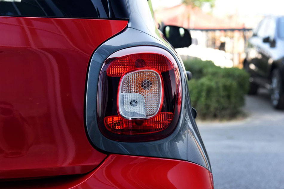 2016款 1.0L 灵动版 细节