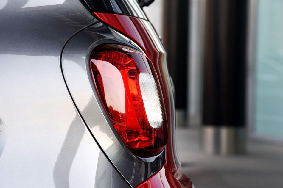 2016款 1.0L 灵动版 细节