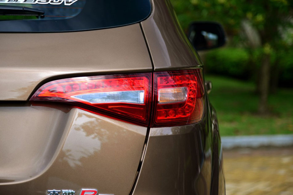 2016款 1.6L 尊贵型 细节