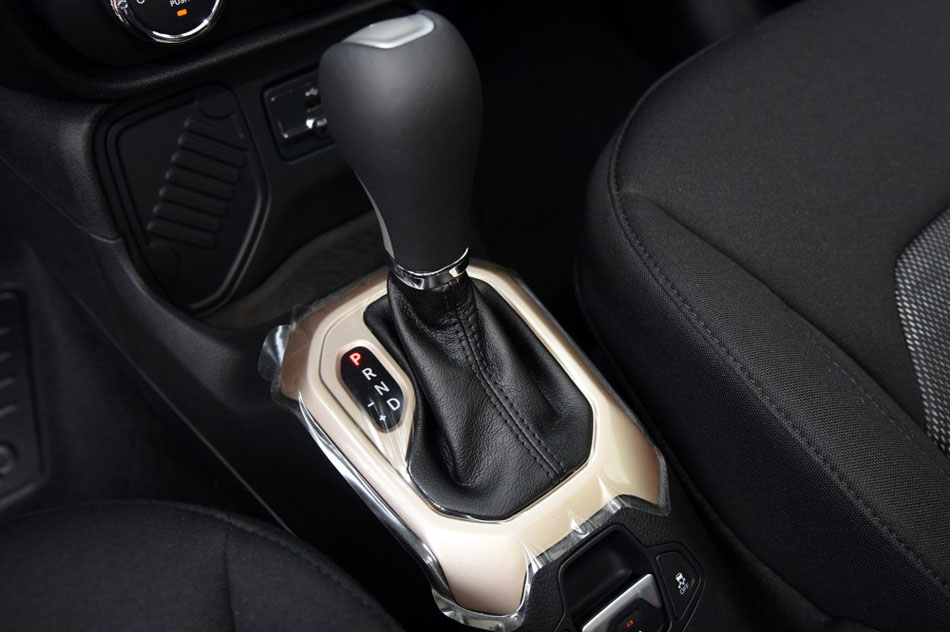 2016款 1.4T 自动劲能版 内饰