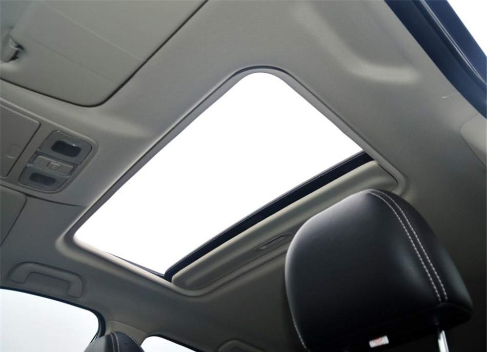 东风风光580  2016款 1.8L 手动舒适型 座椅空间