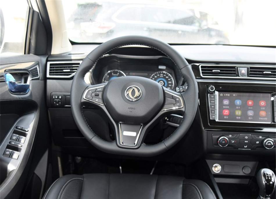 东风风光580  2016款 1.8L 手动舒适型