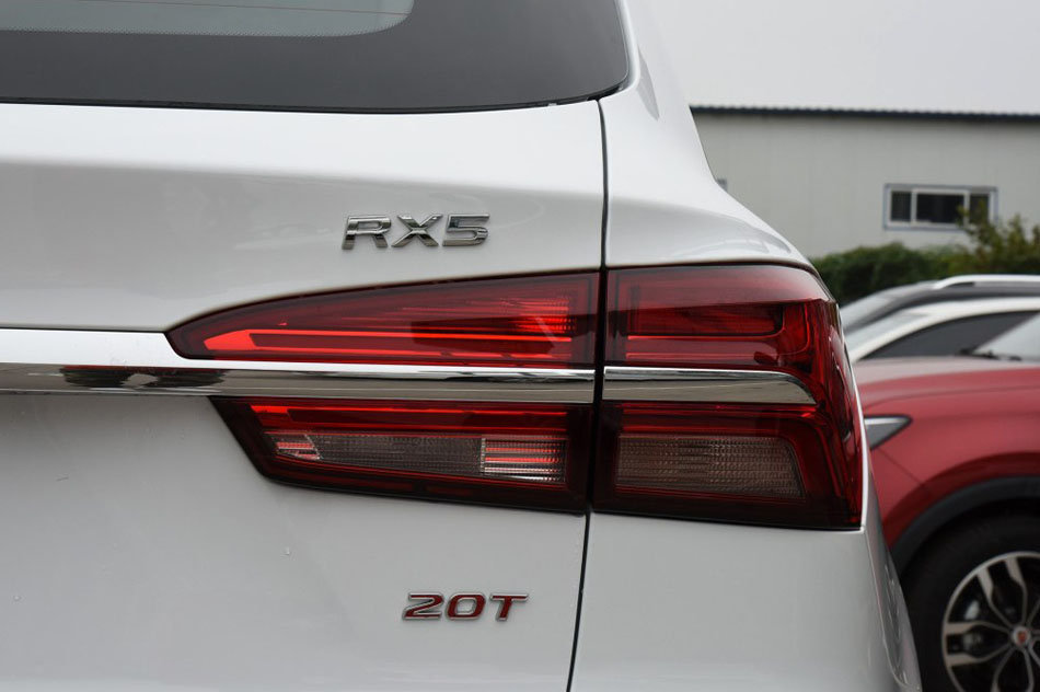 2016款 20T 两驱手动旗舰版 细节