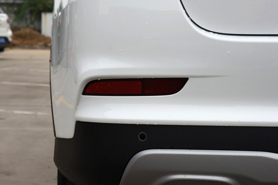 2016款 20T 两驱手动旗舰版 细节