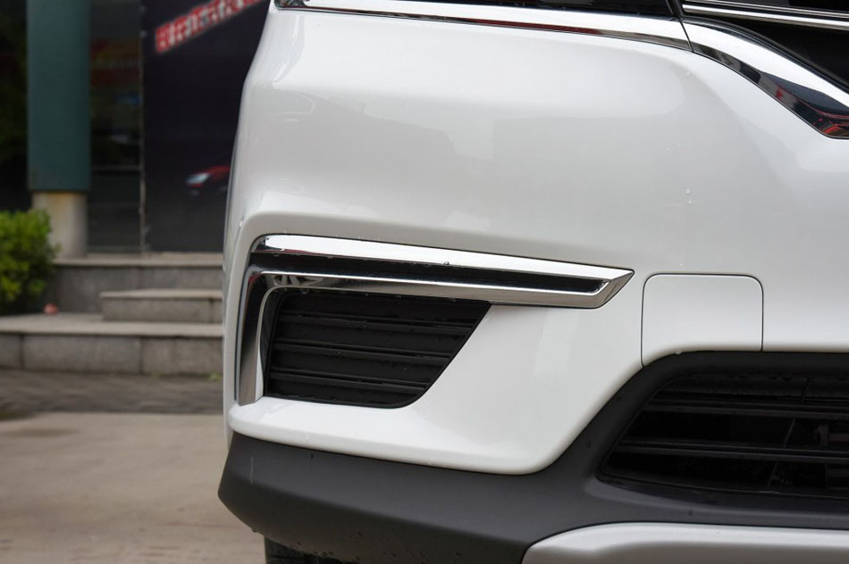 2016款 20T 两驱手动旗舰版 细节