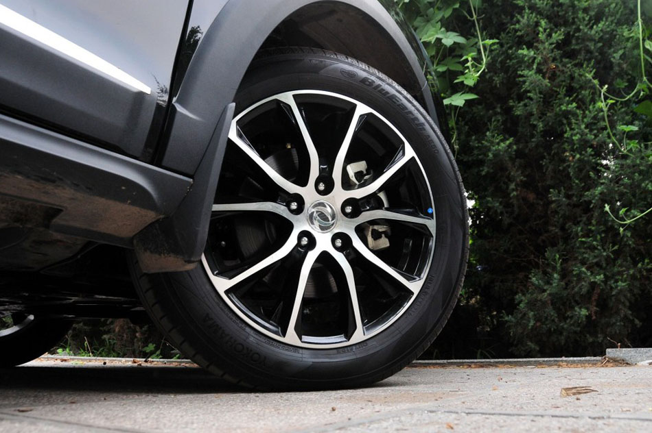 2016款 2.0L 手动豪华型 细节