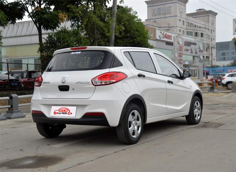 2016款 1.2L 手动豪华型 外观