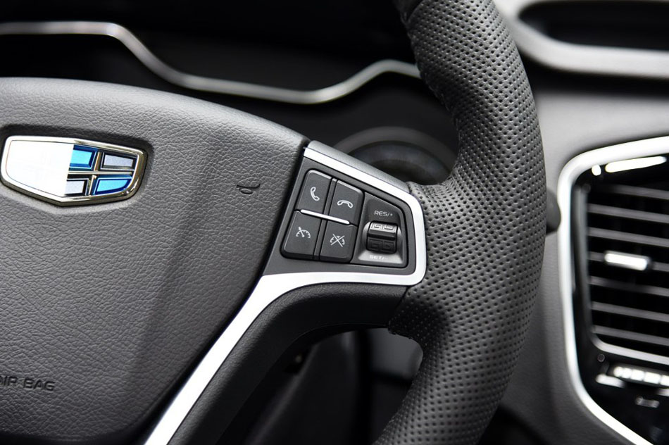 2016款 1.8L 手动豪华型 内饰