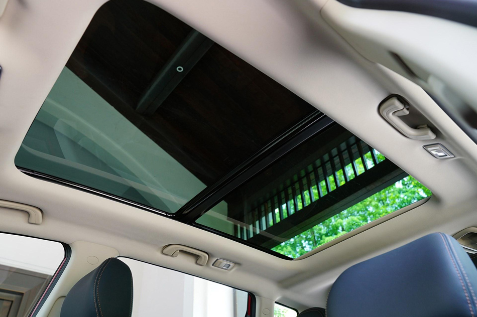 2018款 1.4T CVT 4G互联旗舰型 座椅空间