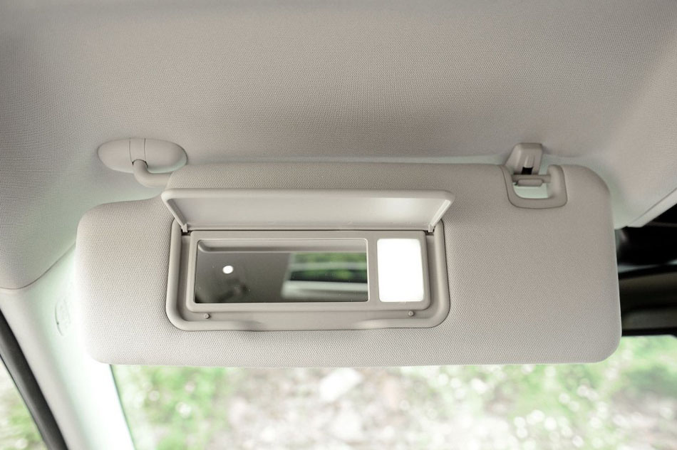 2017款 320T 四驱至尊版 座椅空间