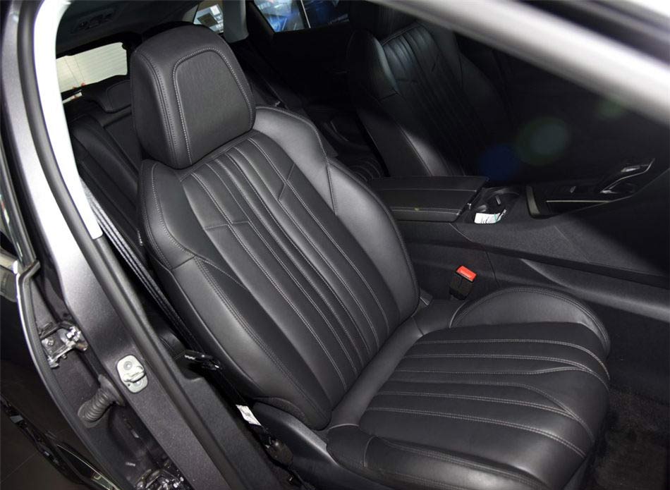 标致4008  2017款 380THP 豪华版 座椅空间