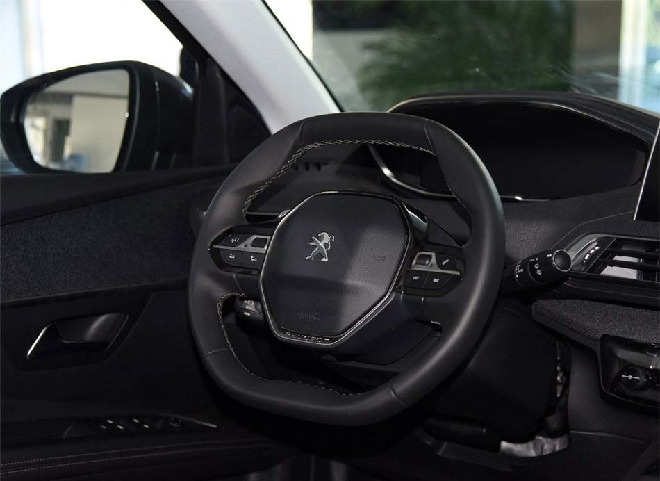 标致4008  2017款 380THP 豪华版 内饰功能