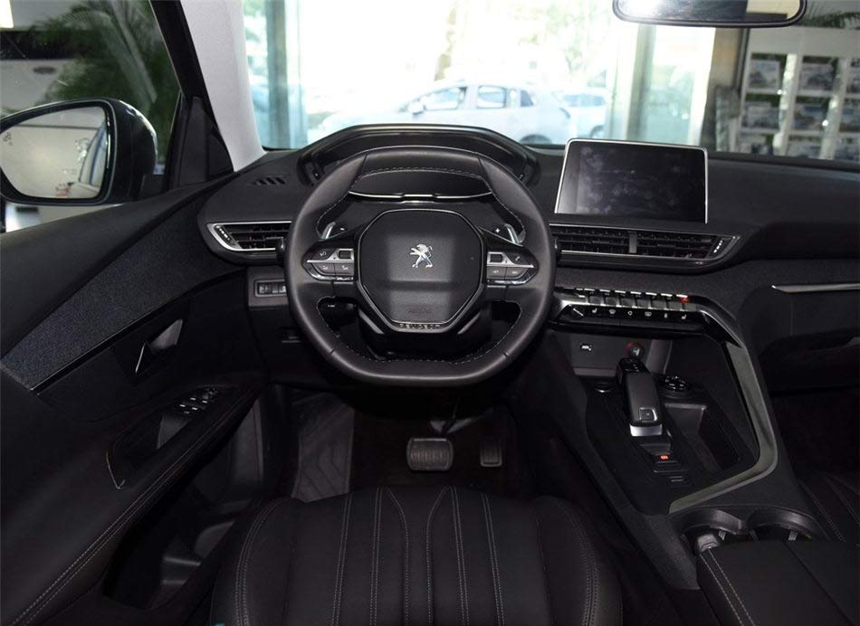 标致4008  2017款 380THP 豪华版 内饰功能